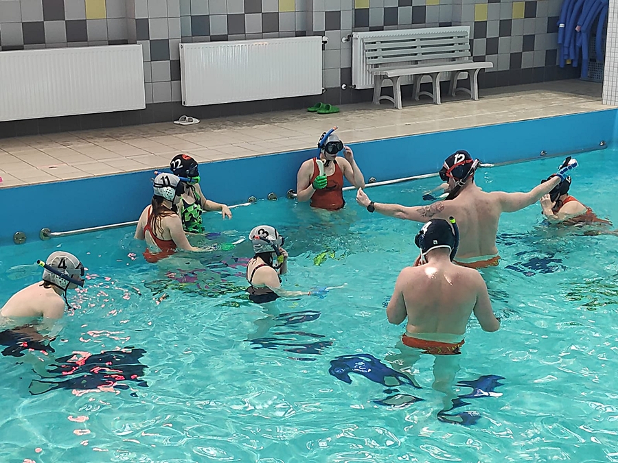 Hokej pod wodą Walenie Siemianowice Śląskie Trening 8 III 2025